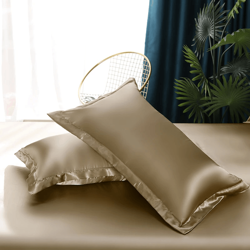 Conjunto de Cama de Cetim ConfortPlus | 4 Peças Linha Premium